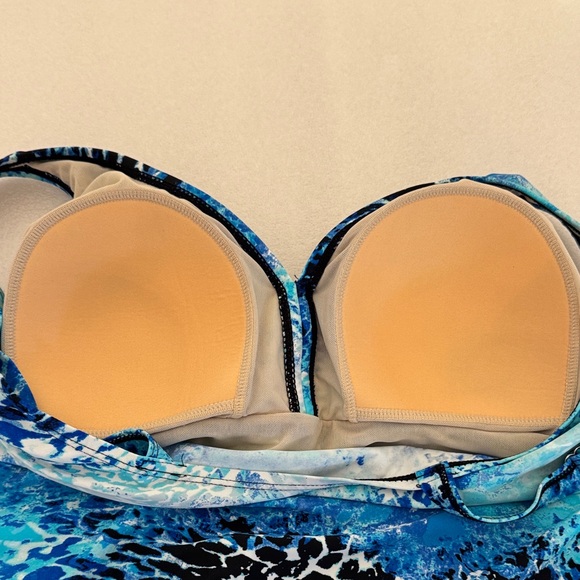 Ceeb Blue Patterned Women's Swim Top - Picture 4 of 5